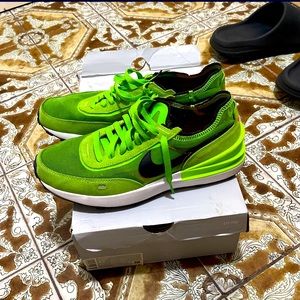 Nike Mens Waffle One